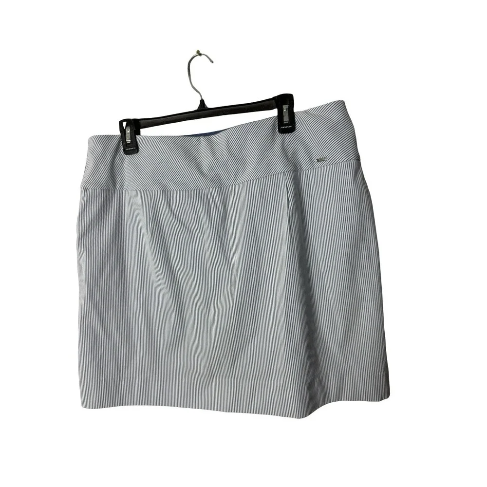 White Blue Stripe Women's Skort Size XL S.C.&Co Sports Pull On‎ W/ Pockets
